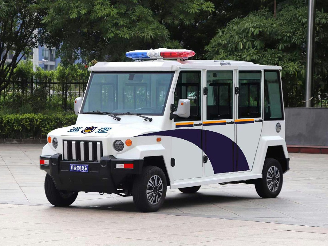 八座封閉巡邏車 DP-8A-1